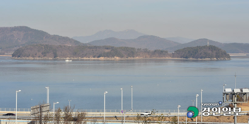 영종도서 바라본 신도